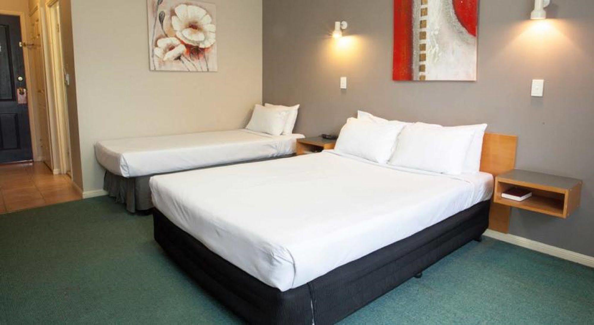 Springwood Motor Inn מראה חיצוני תמונה