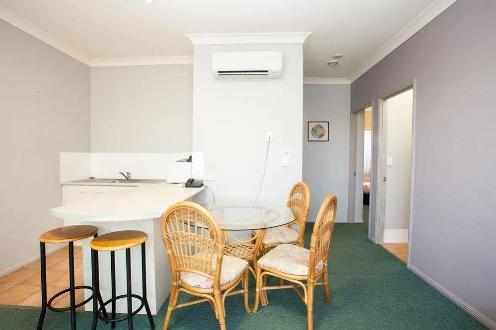 Springwood Motor Inn מראה חיצוני תמונה
