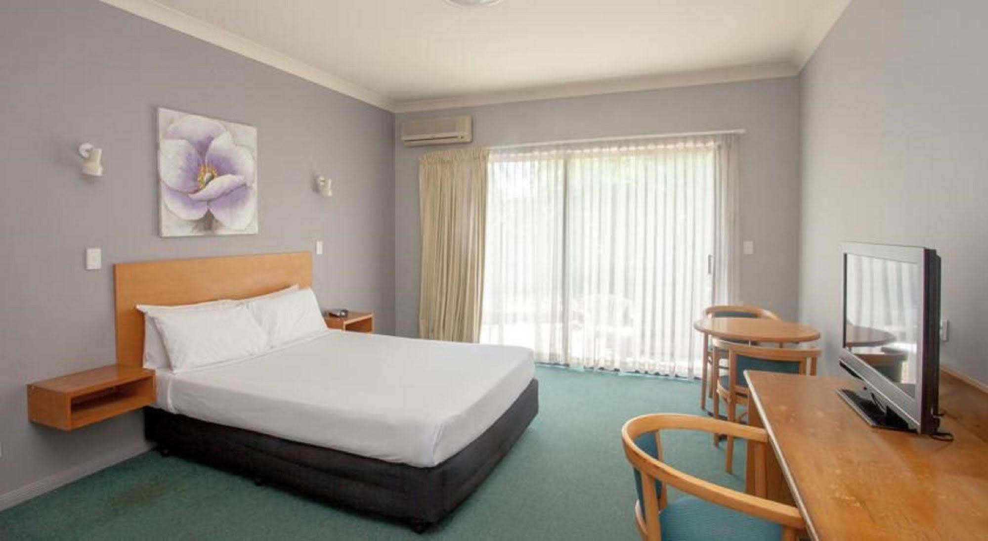 Springwood Motor Inn מראה חיצוני תמונה